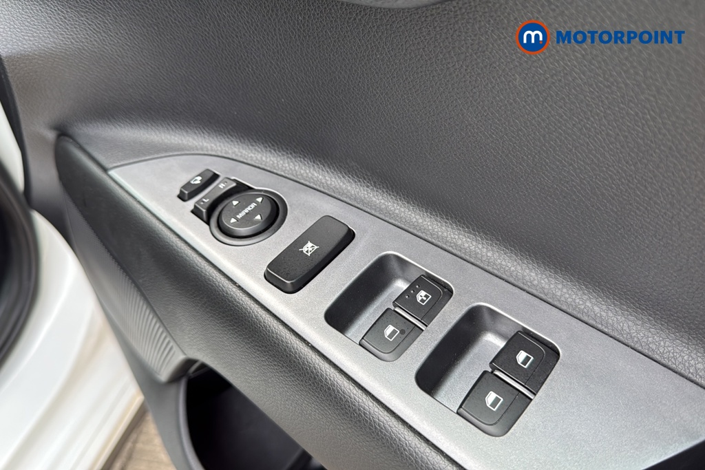 KIA RIO Gt-Line S Automatic Petrol Hatchback - Stock Number (1647600) - 19th supplementary image