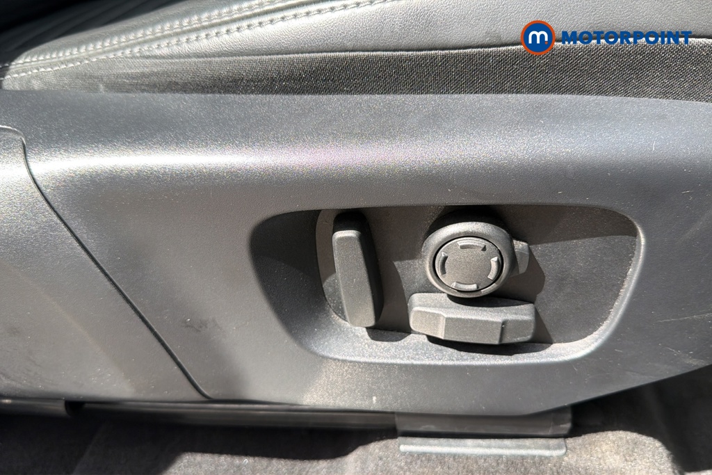 Land Rover Discovery Sport Dynamic Hse Automatic Petrol Plug-In Hybrid SUV - Stock Number (1647855) - 23rd supplementary image