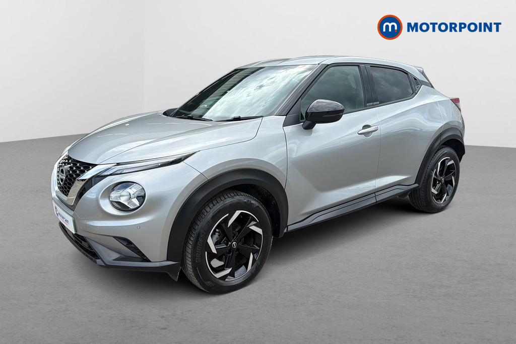 Nissan Juke N-Connecta Automatic Petrol SUV - Stock Number (1647919) - Passenger side front corner