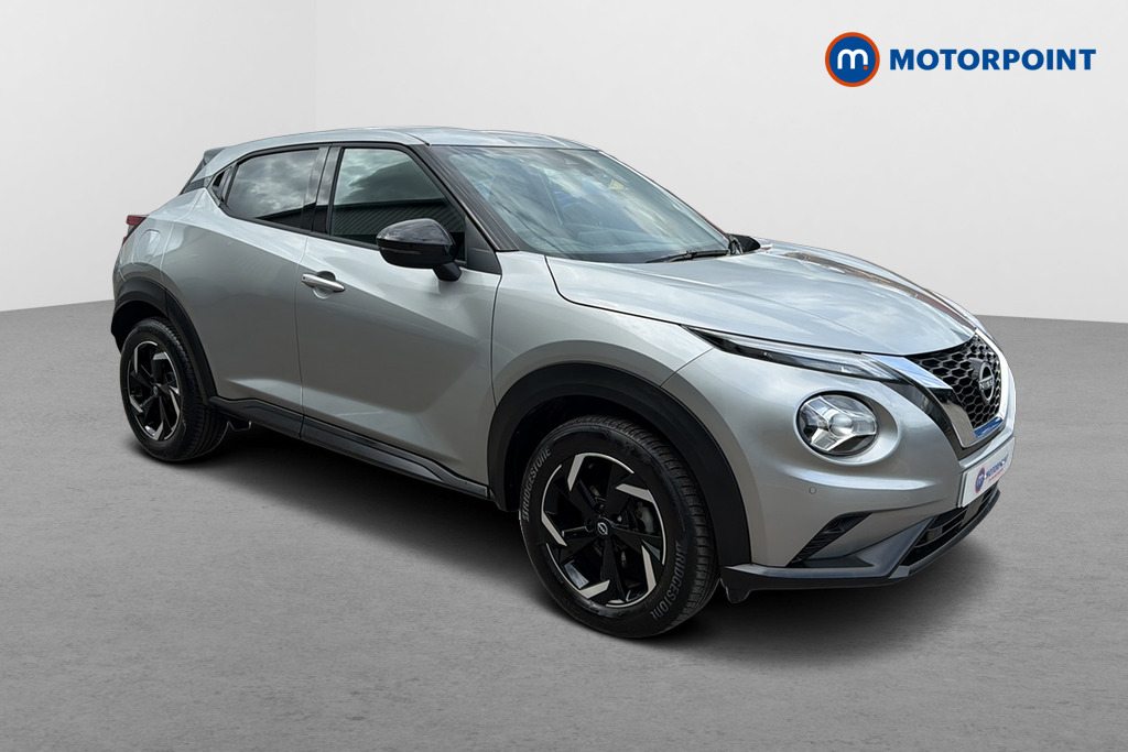Nissan Juke N-Connecta Automatic Petrol SUV - Stock Number (1647919) - Drivers side front corner