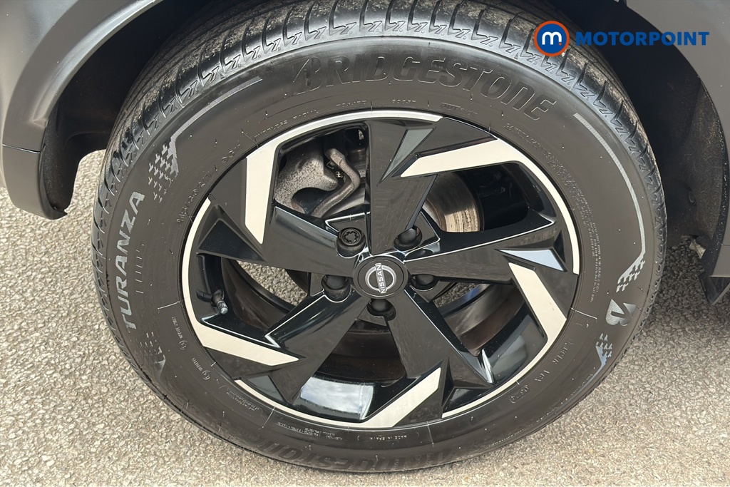 Nissan Juke N-Connecta Automatic Petrol SUV - Stock Number (1647919) - 46th supplementary image