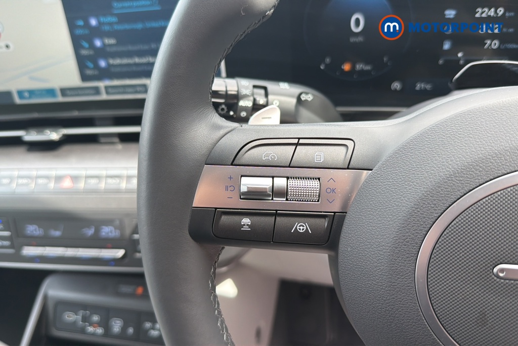 Hyundai Kona Ultimate Automatic Petrol SUV - Stock Number (1647991) - 4th supplementary image