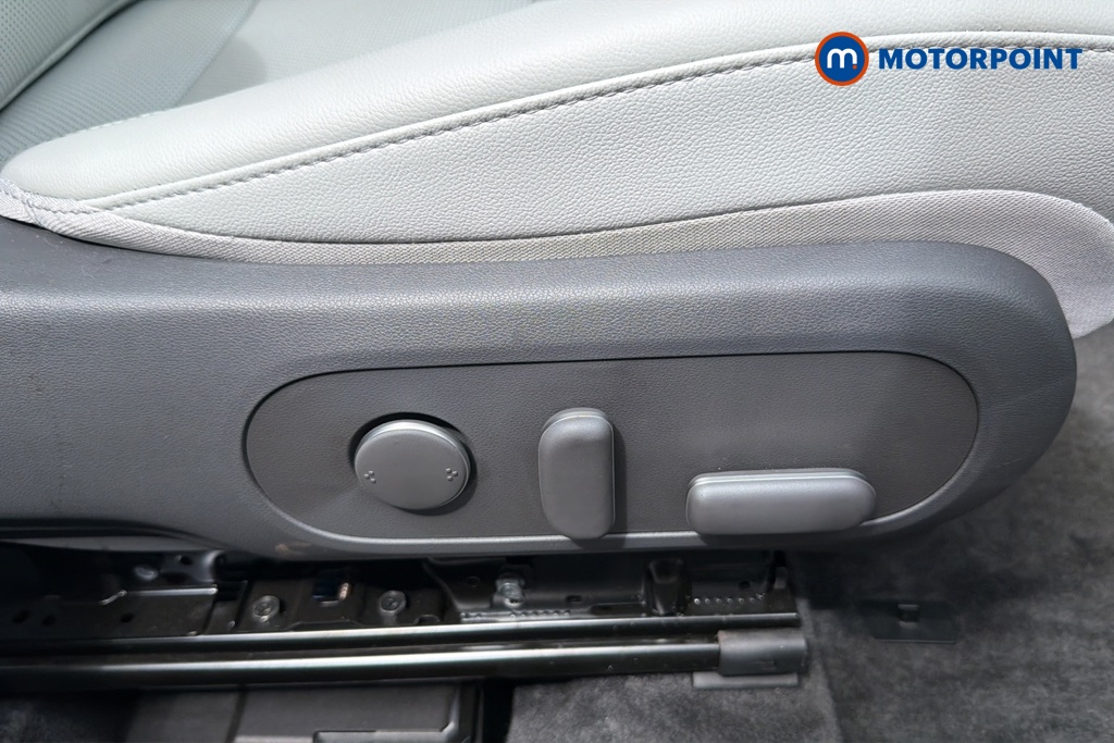 Hyundai Kona Ultimate Automatic Petrol SUV - Stock Number (1647991) - 23rd supplementary image