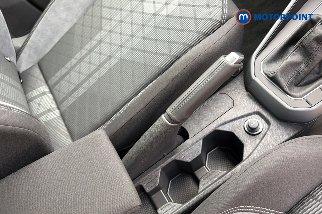 Volkswagen Polo R-Line Automatic Petrol Hatchback - Stock Number (1647996) - 16th supplementary image