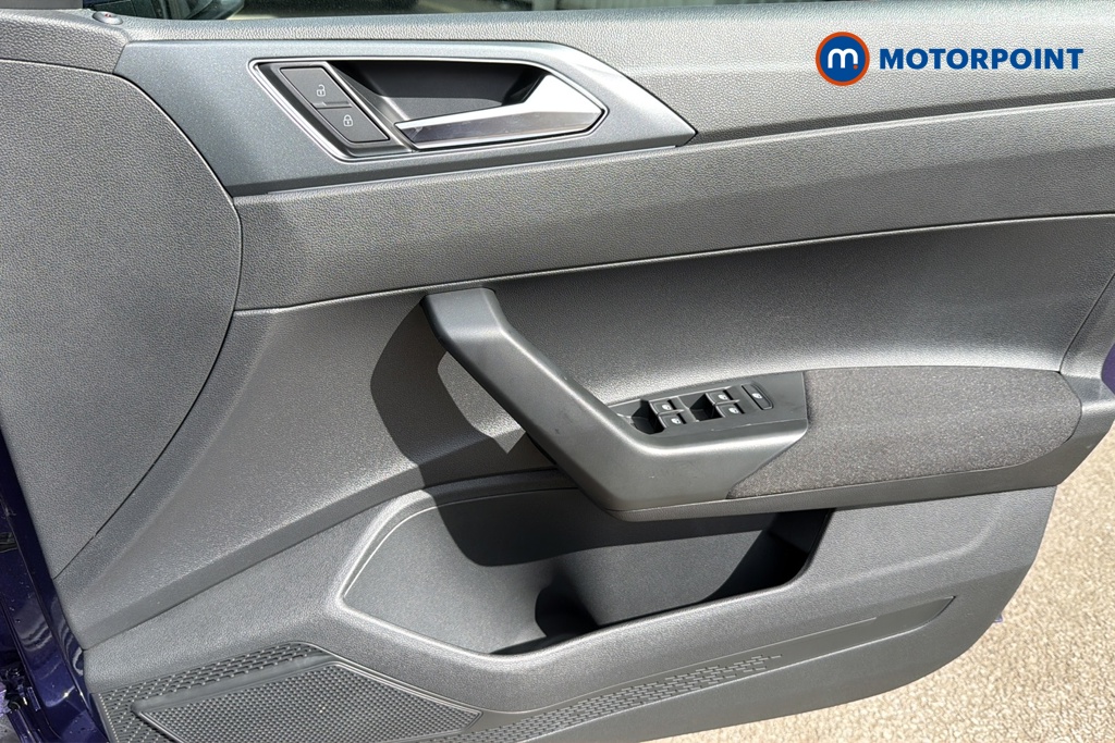 Volkswagen Polo R-Line Automatic Petrol Hatchback - Stock Number (1647996) - 18th supplementary image