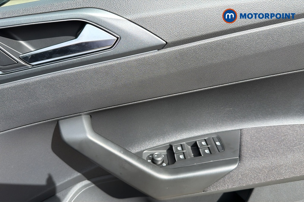Volkswagen Polo R-Line Automatic Petrol Hatchback - Stock Number (1647996) - 19th supplementary image