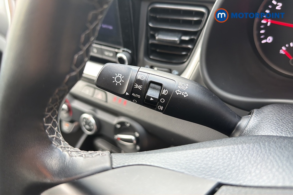 KIA Stonic 2 Manual Petrol SUV - Stock Number (1647999) - 5th supplementary image