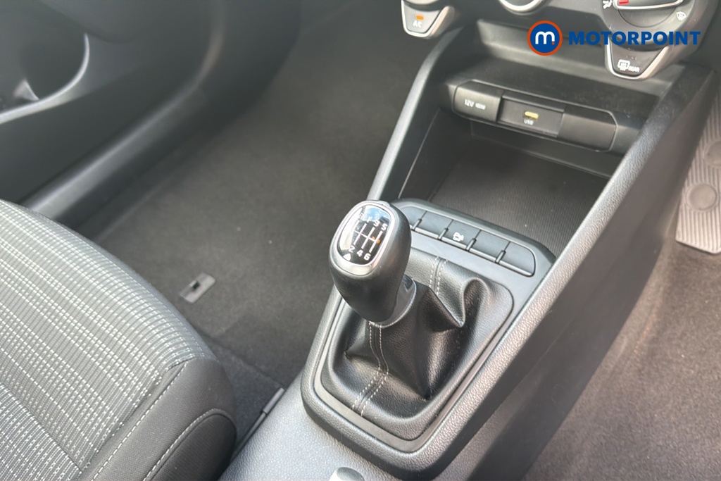 KIA Stonic 2 Manual Petrol SUV - Stock Number (1647999) - 15th supplementary image