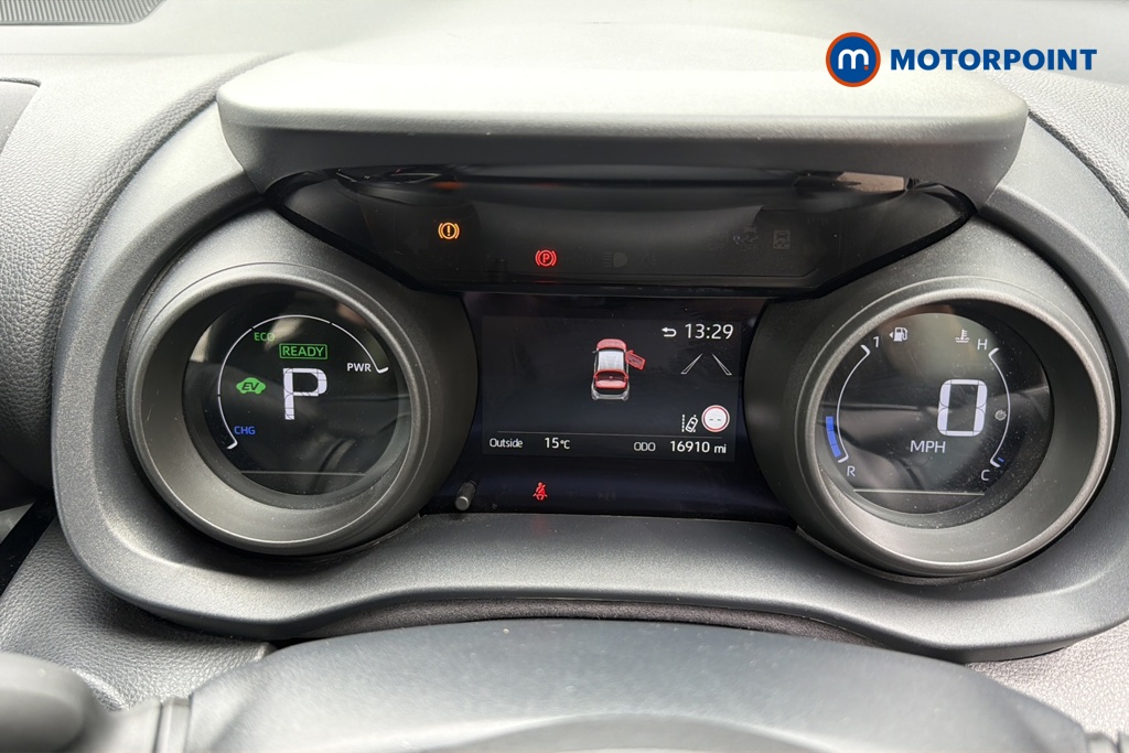 Toyota Yaris Cross Icon Automatic Petrol-Electric Hybrid Estate - Stock Number (1648058) - 7th supplementary image