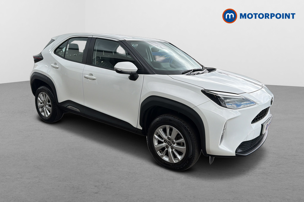 Toyota Yaris Cross Icon Automatic Petrol-Electric Hybrid Estate - Stock Number (1648058) - Drivers side front corner