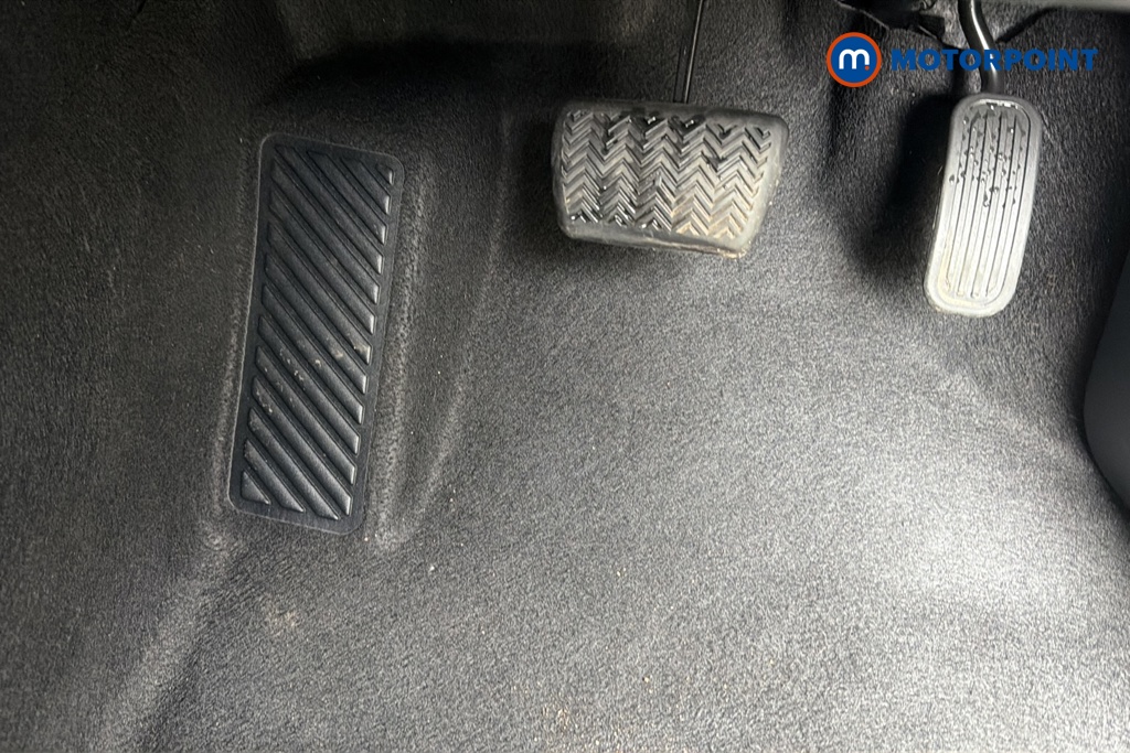 Toyota Yaris Cross Icon Automatic Petrol-Electric Hybrid Estate - Stock Number (1648058) - 24th supplementary image