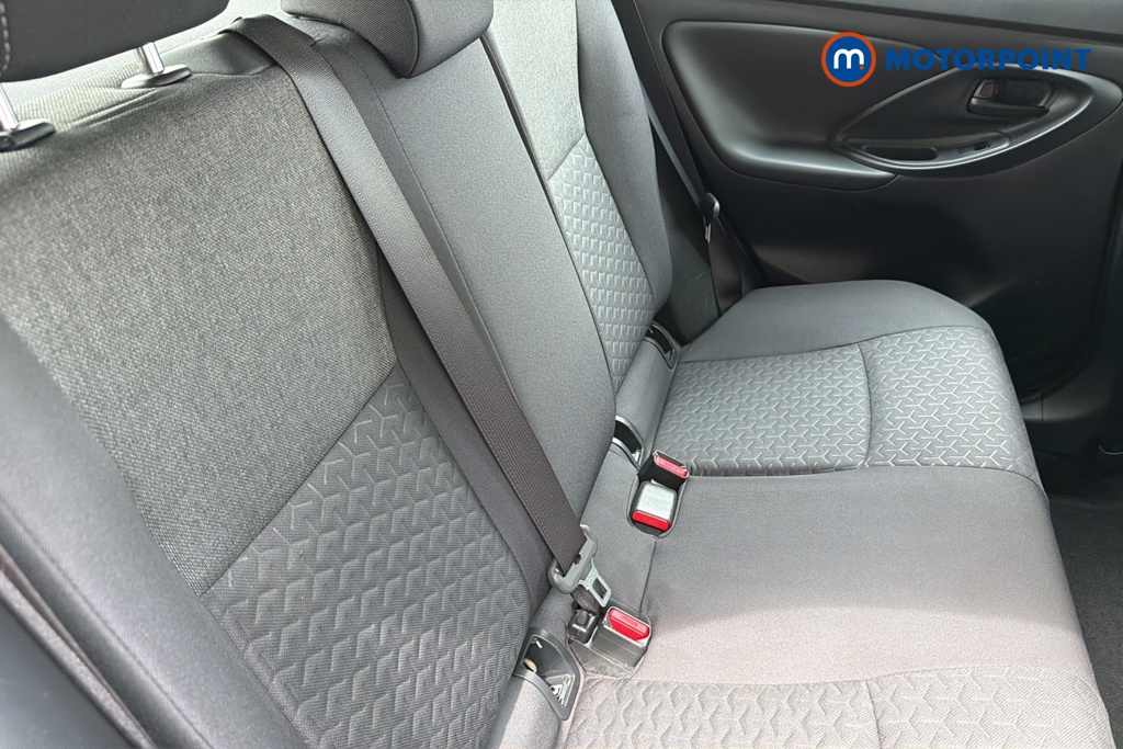 Toyota Yaris Cross Icon Automatic Petrol-Electric Hybrid Estate - Stock Number (1648058) - 25th supplementary image