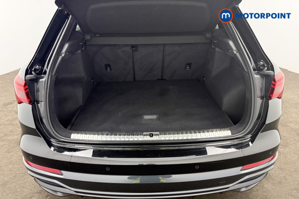 Audi Q3 Black Edition Automatic Petrol SUV - Stock Number (1648166) - 5th supplementary image