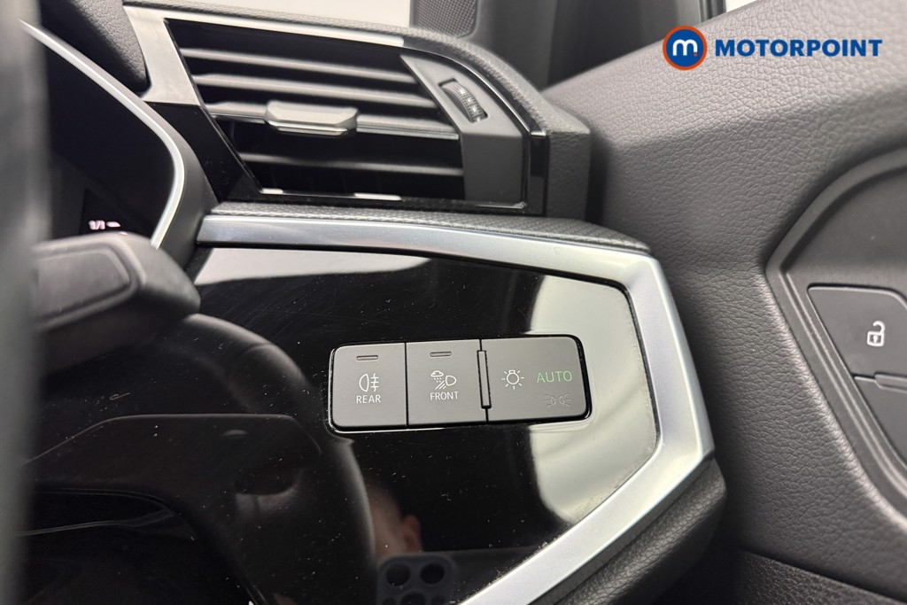 Audi Q3 Black Edition Automatic Petrol SUV - Stock Number (1648166) - 18th supplementary image