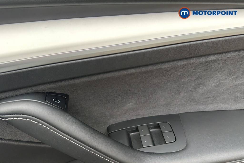 Tesla Model 3 Long Range Automatic Electric Saloon - Stock Number (1648168) - 19th supplementary image