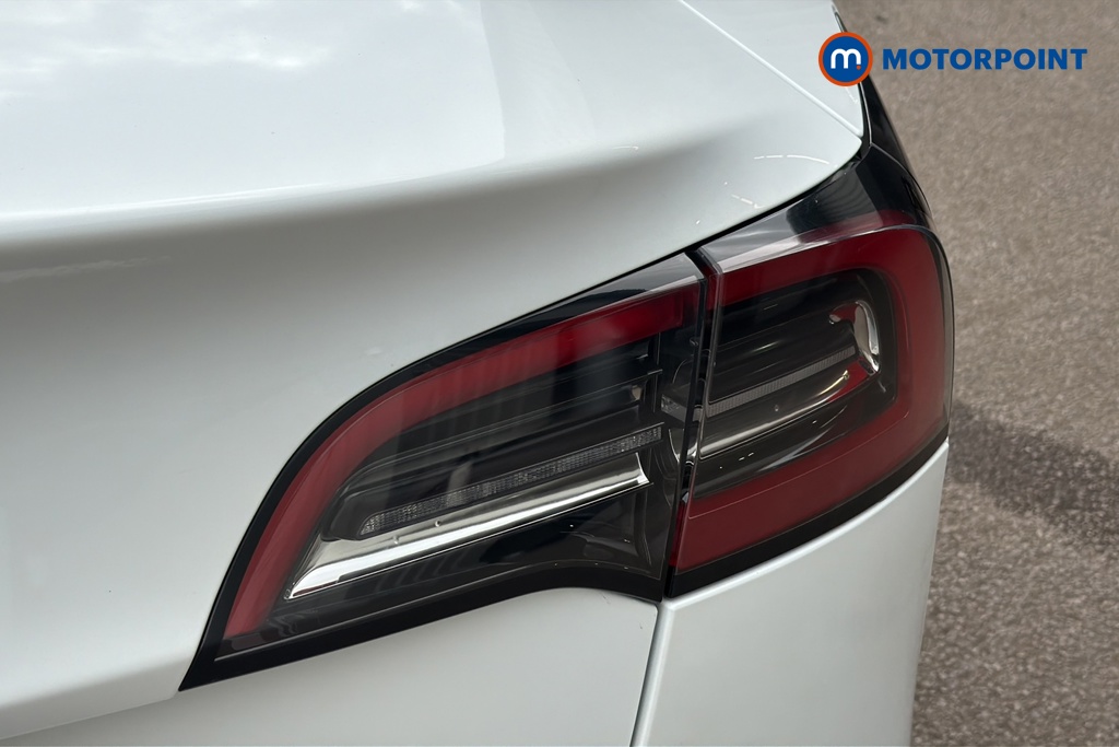 Tesla Model 3 Long Range Automatic Electric Saloon - Stock Number (1648168) - 36th supplementary image