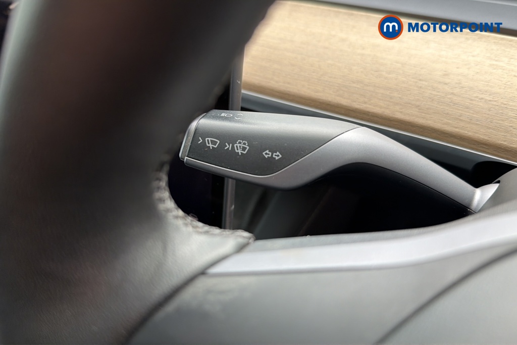 Tesla Model Y Long Range Automatic Electric SUV - Stock Number (1648191) - 5th supplementary image