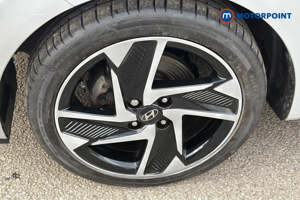 Hyundai I10 Premium Manual Petrol Hatchback - Stock Number (1648372) - 44th supplementary image