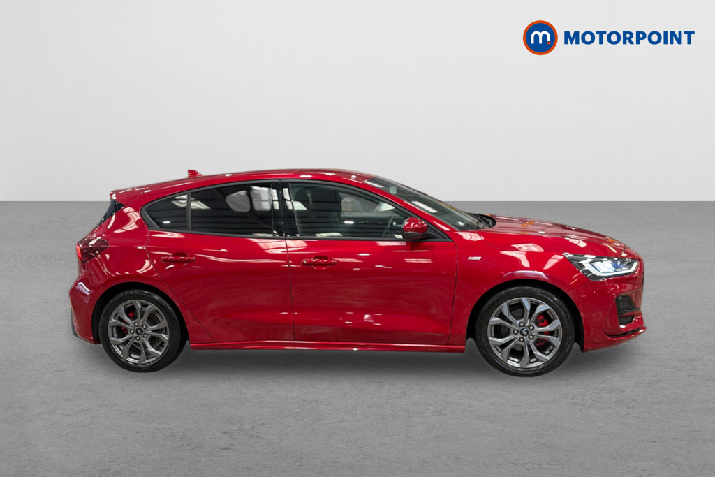 Ford Focus St-Line Manual Petrol Hatchback - Stock Number (1648526) - Drivers side