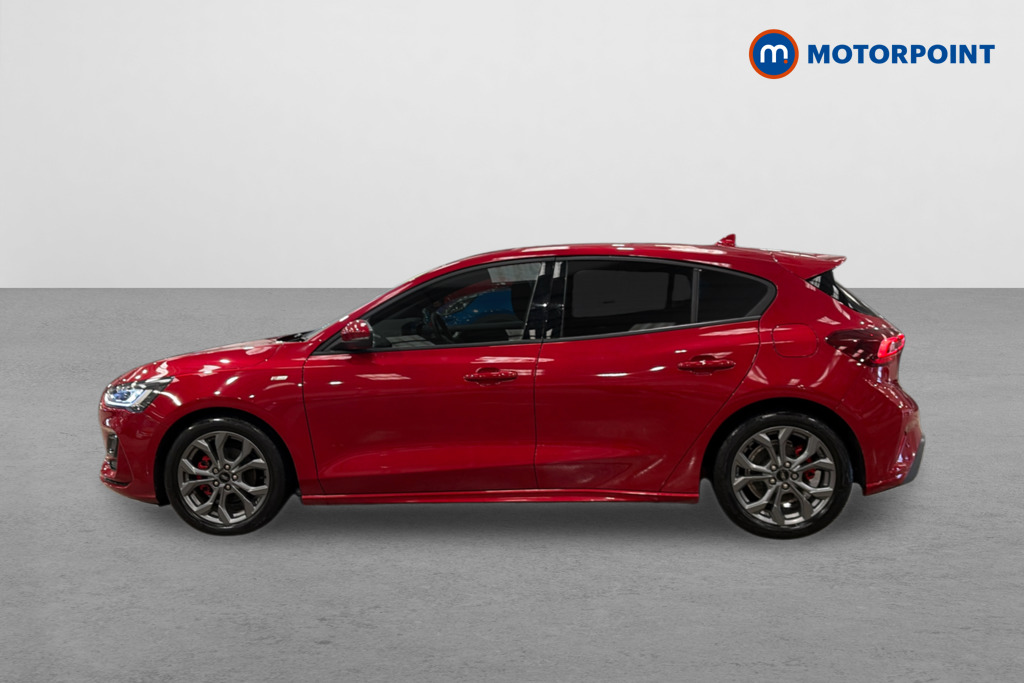 Ford Focus St-Line Manual Petrol Hatchback - Stock Number (1648526) - Passenger side
