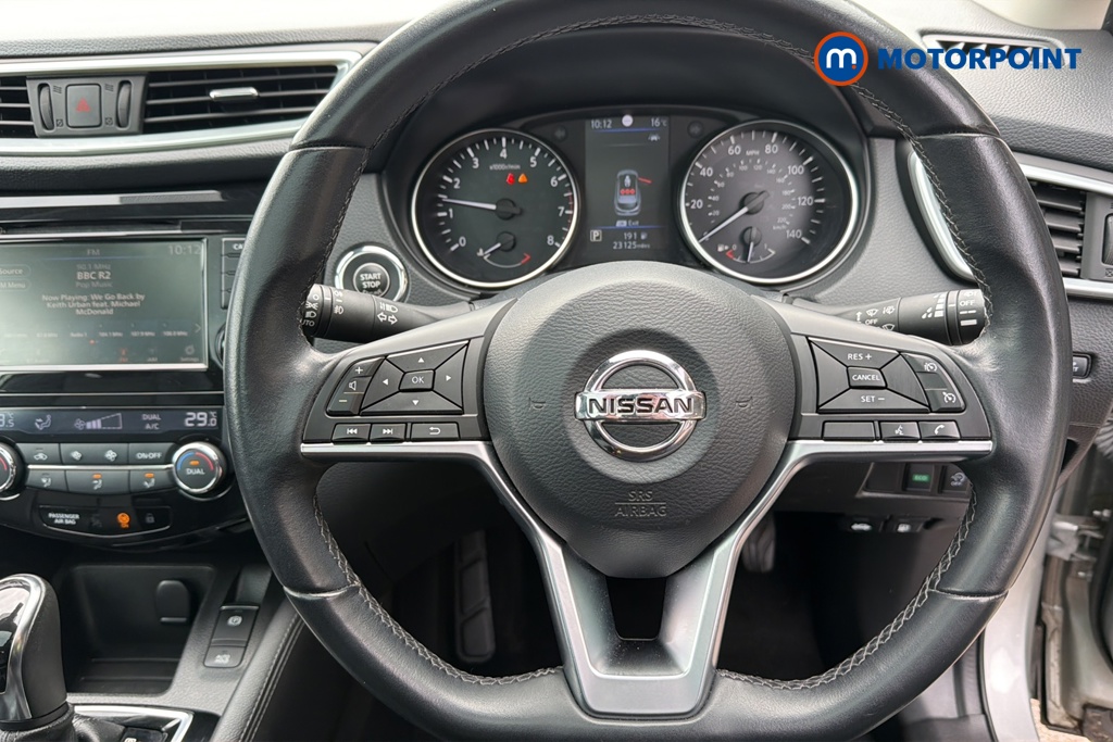 Nissan Qashqai N-Motion Automatic Petrol SUV - Stock Number (1648566) - 2nd supplementary image