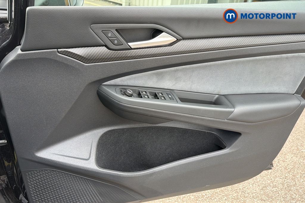 Volkswagen Golf R-Line Manual Petrol Hatchback - Stock Number (1648619) - 18th supplementary image