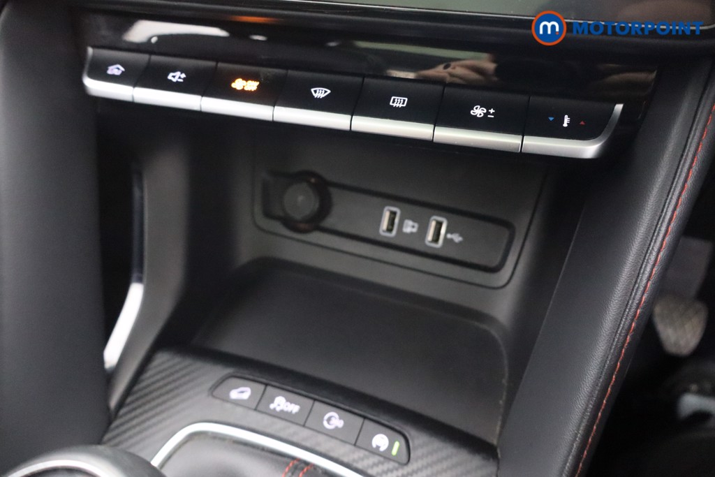 Mg Motor Uk ZS Exclusive Manual Petrol SUV - Stock Number (1648653) - 7th supplementary image