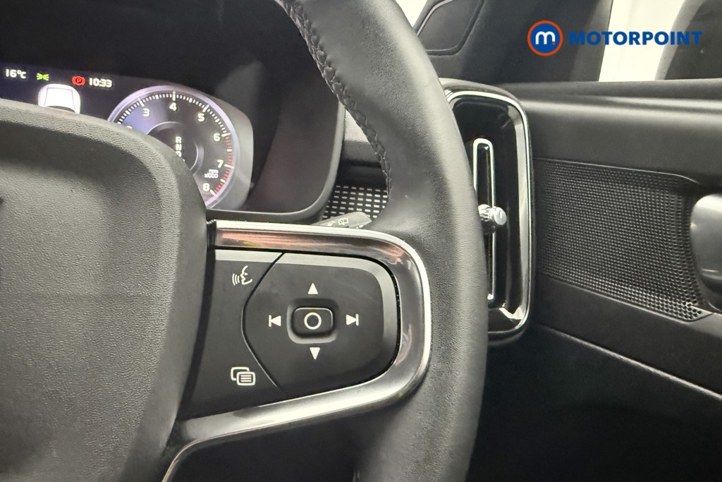Volvo Xc40 R Design Automatic Petrol SUV - Stock Number (1648838) - 8th supplementary image