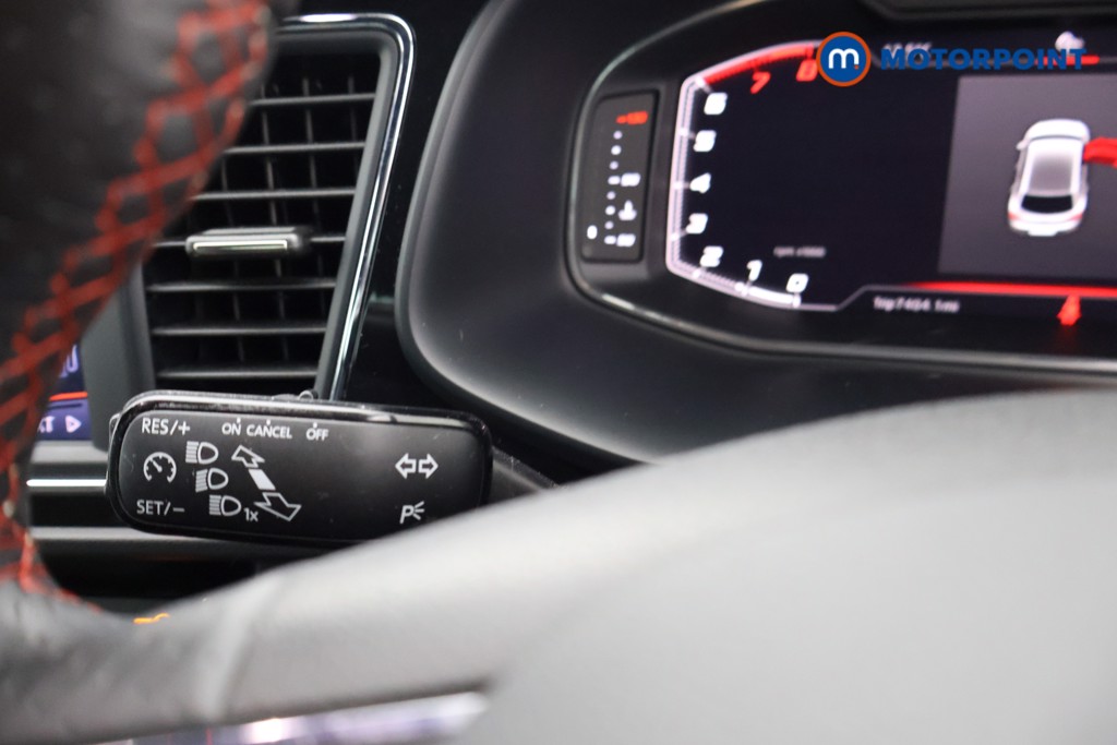 Seat Leon Fr Black Edition Manual Petrol Hatchback - Stock Number (1649122) - 5th supplementary image