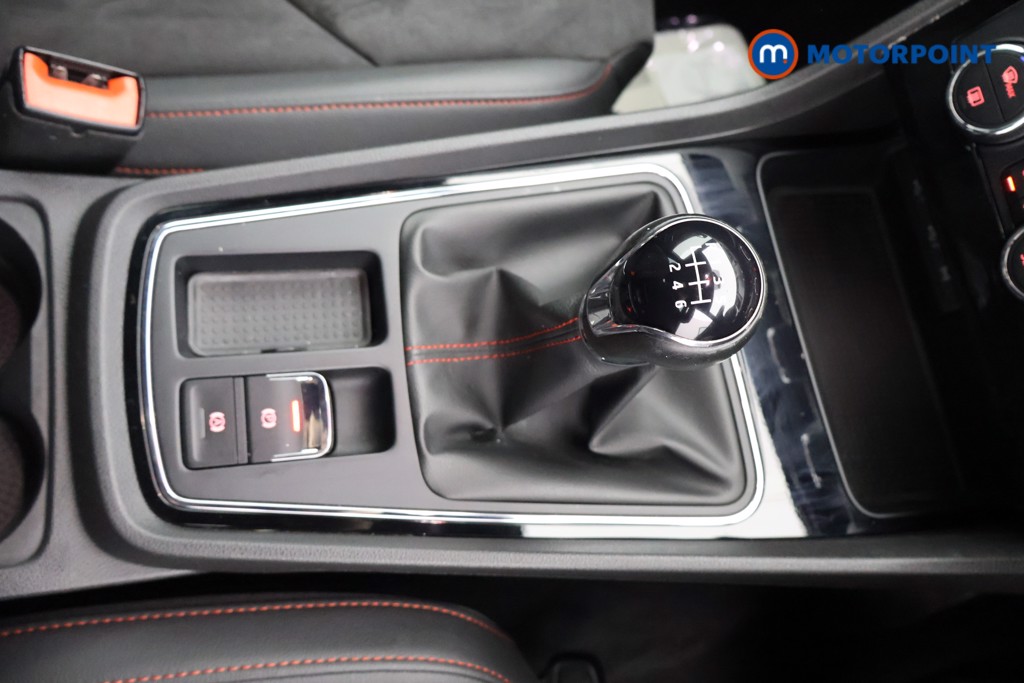 Seat Leon Fr Black Edition Manual Petrol Hatchback - Stock Number (1649122) - 8th supplementary image