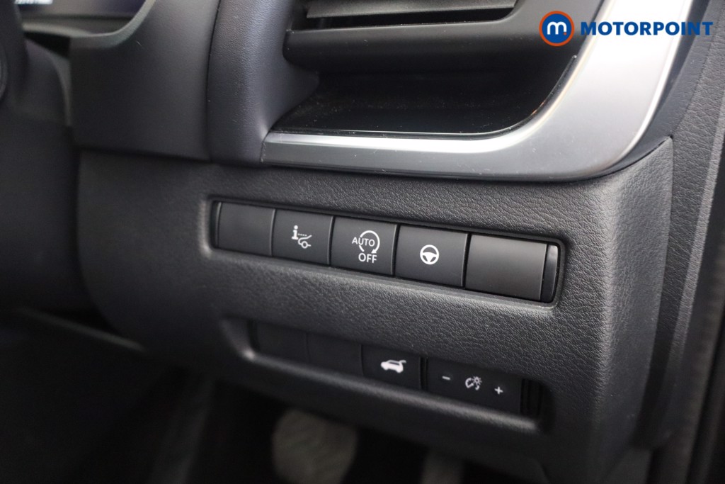 Nissan Qashqai Tekna Automatic Petrol SUV - Stock Number (1649417) - 15th supplementary image