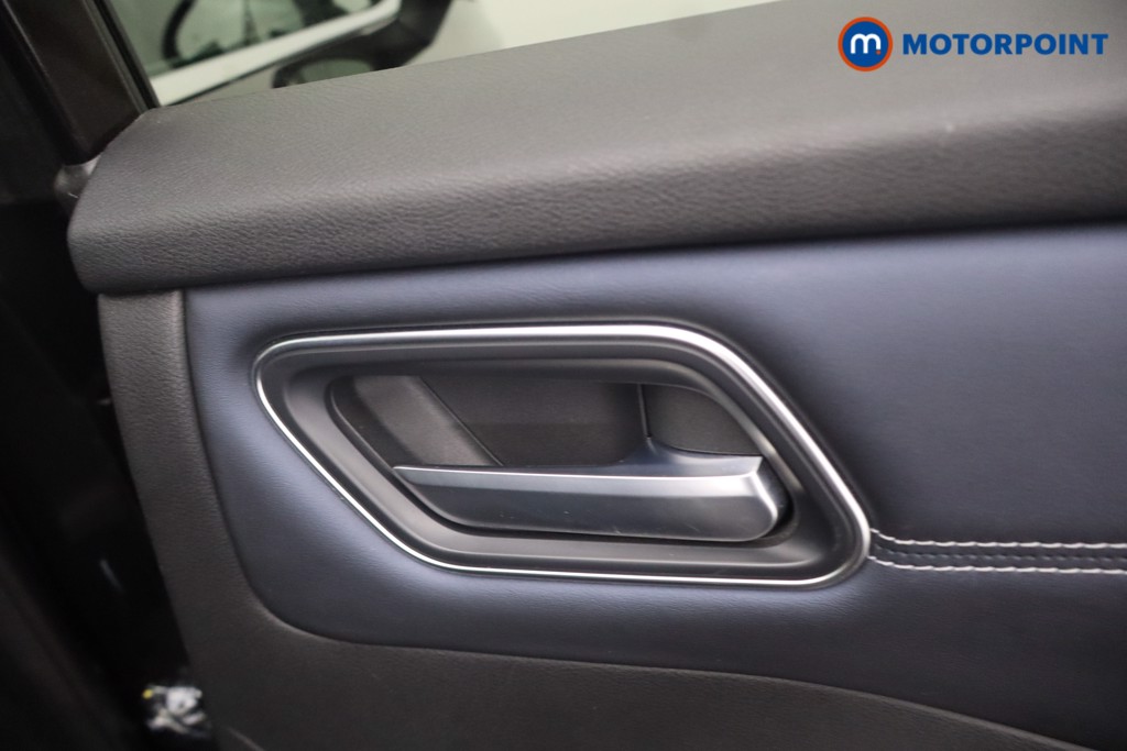 Nissan Qashqai Tekna Automatic Petrol SUV - Stock Number (1649417) - 23rd supplementary image