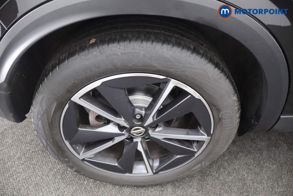 Nissan Qashqai Tekna Automatic Petrol SUV - Stock Number (1649417) - 40th supplementary image