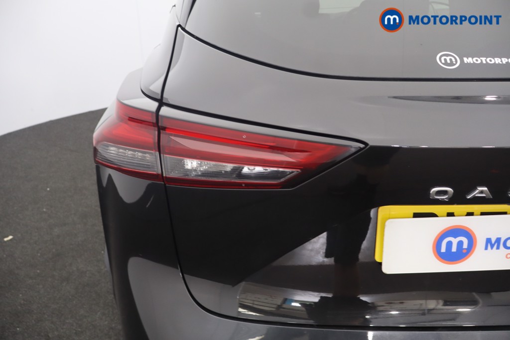 Nissan Qashqai Tekna Automatic Petrol SUV - Stock Number (1649417) - 42nd supplementary image
