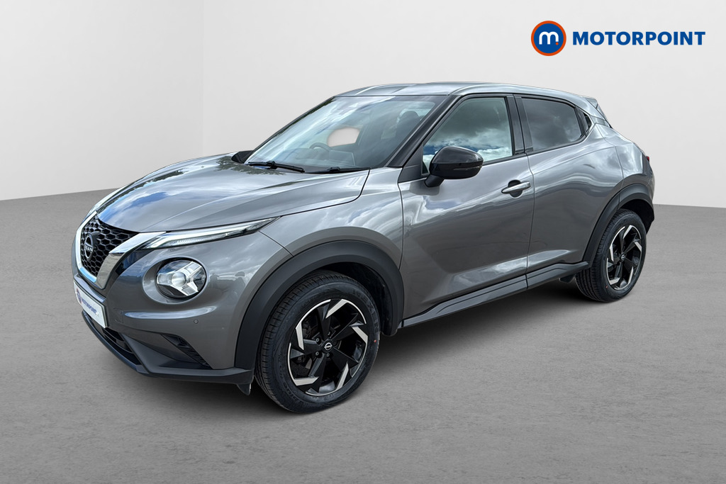 Nissan Juke N-Connecta Manual Petrol SUV - Stock Number (1649576) - Passenger side front corner