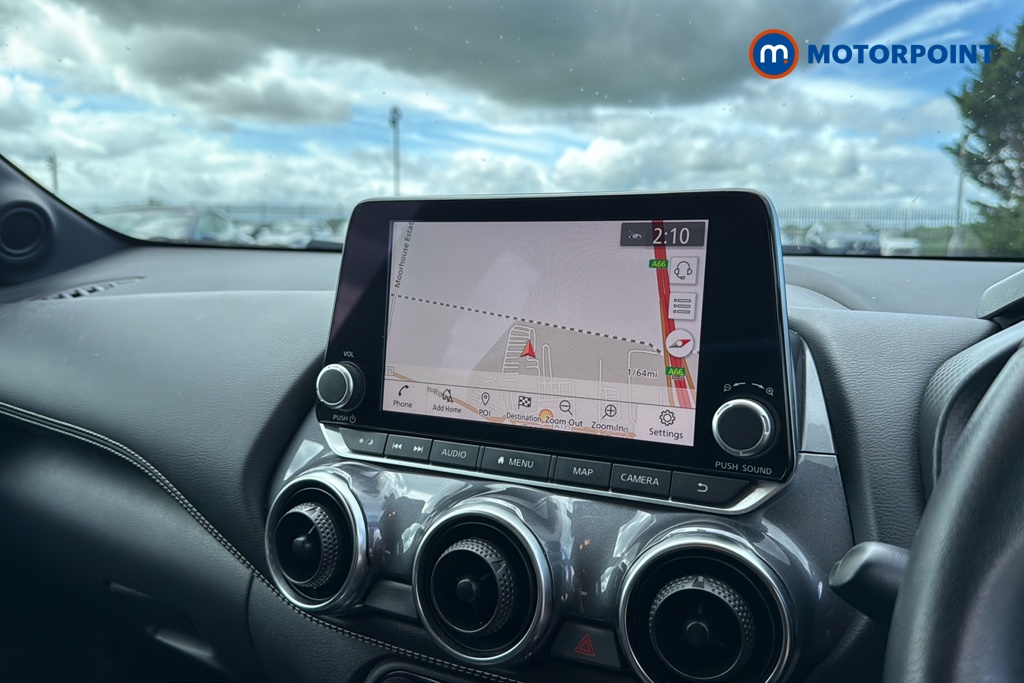 Nissan Juke N-Connecta Manual Petrol SUV - Stock Number (1649576) - 9th supplementary image