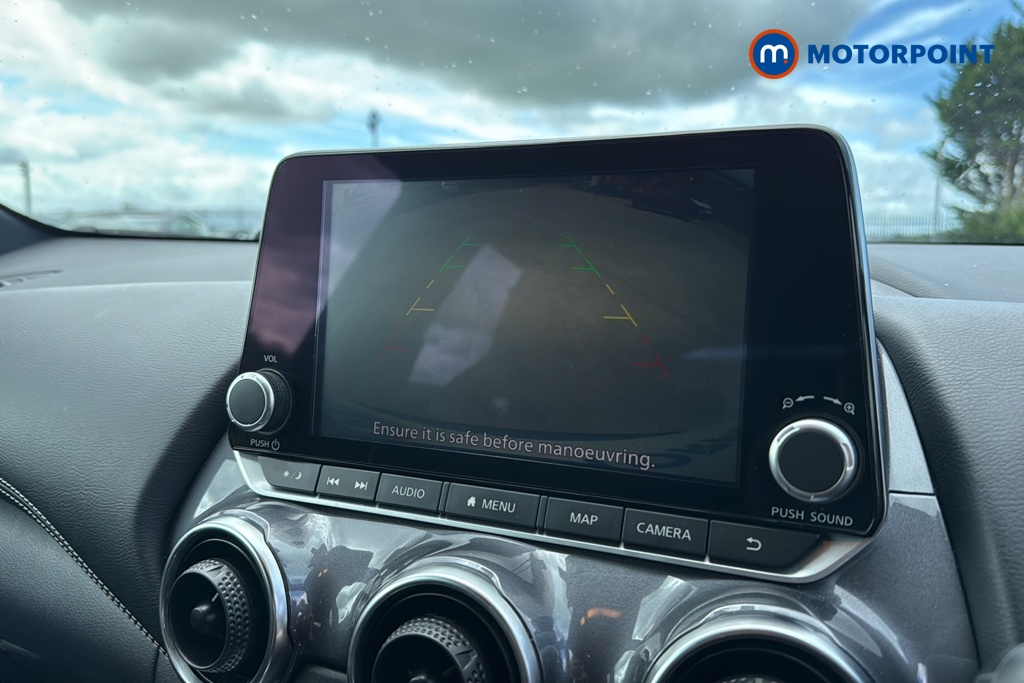 Nissan Juke N-Connecta Manual Petrol SUV - Stock Number (1649576) - 13th supplementary image