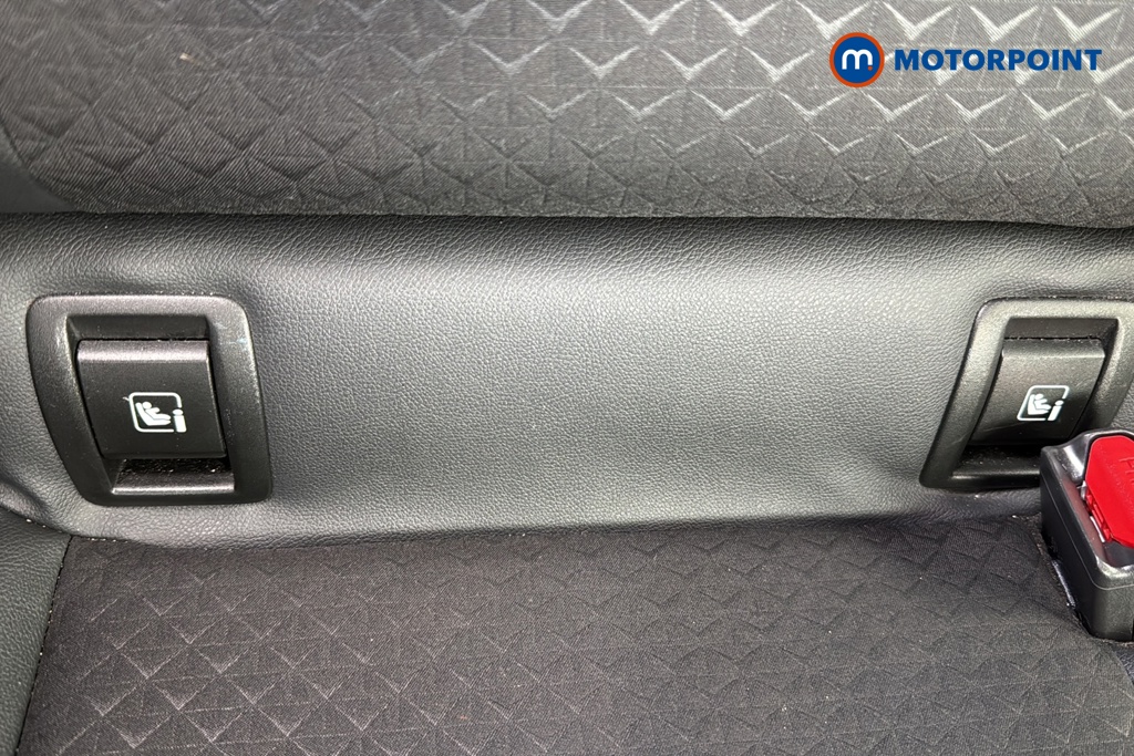 Nissan Juke N-Connecta Manual Petrol SUV - Stock Number (1649576) - 27th supplementary image