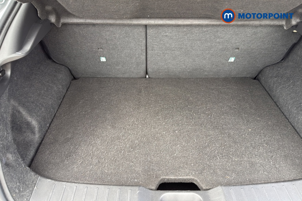 Nissan Juke N-Connecta Manual Petrol SUV - Stock Number (1649576) - 30th supplementary image