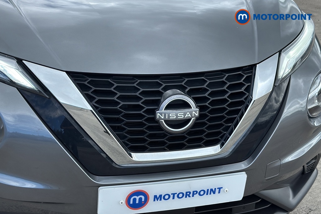 Nissan Juke N-Connecta Manual Petrol SUV - Stock Number (1649576) - 43rd supplementary image