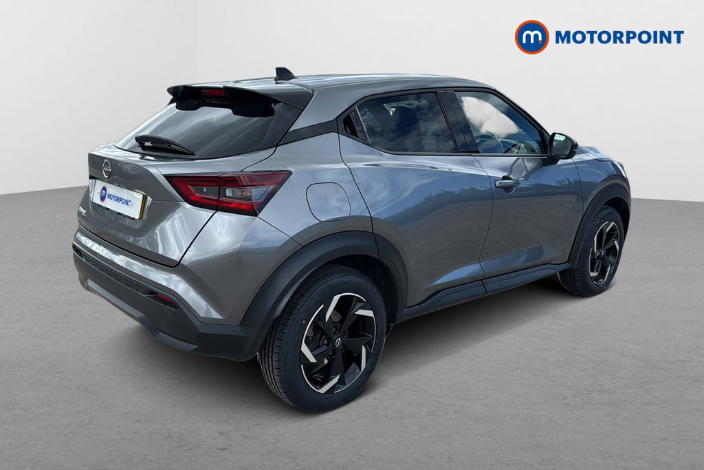 Nissan Juke N-Connecta Manual Petrol SUV - Stock Number (1649576) - Passenger side rear corner