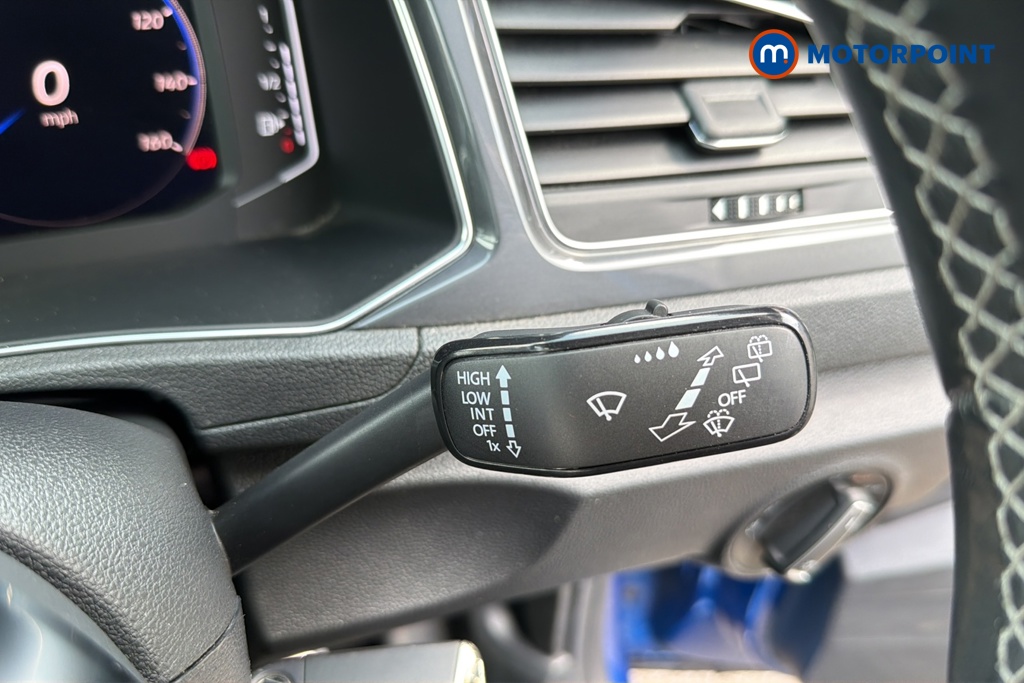 Volkswagen T-Roc R-Line Automatic Petrol SUV - Stock Number (1649699) - 6th supplementary image