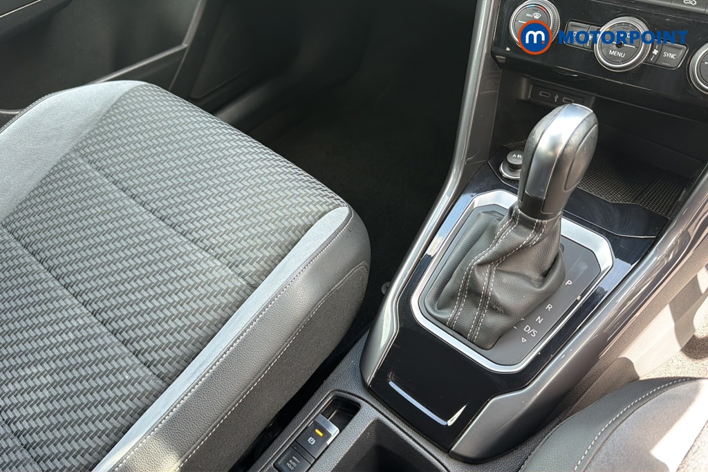 Volkswagen T-Roc R-Line Automatic Petrol SUV - Stock Number (1649699) - 15th supplementary image