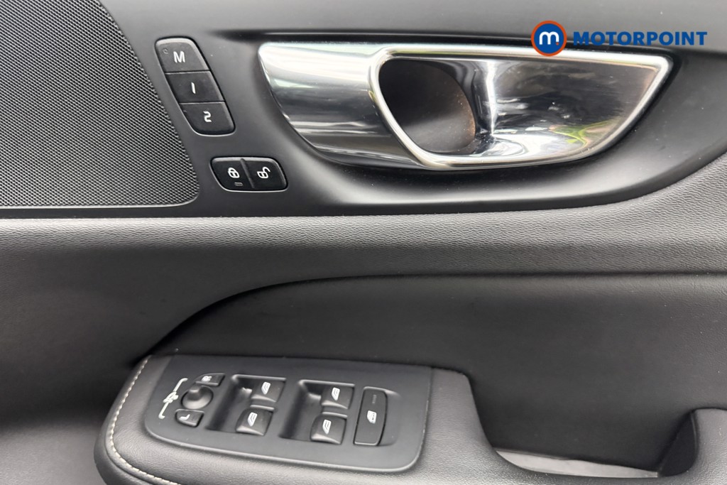 Volvo S60 Inscription Plus Automatic Petrol Saloon - Stock Number (1649716) - 21st supplementary image
