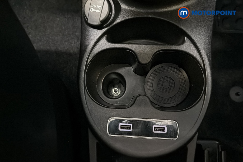 Fiat 500 Dolcevita Manual Petrol Hatchback - Stock Number (1649744) - 16th supplementary image