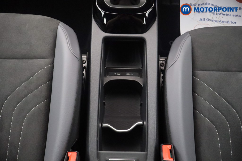 Volkswagen Id.4 Life Edition Pure Automatic Electric SUV - Stock Number (1649993) - 6th supplementary image