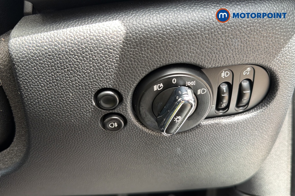Mini Hatchback Cooper S Classic Automatic Petrol Hatchback - Stock Number (1650281) - 11th supplementary image