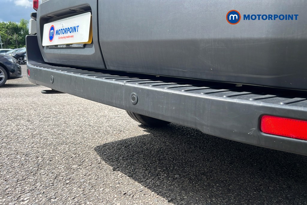 Ford Transit Limited Automatic Diesel Medium Roof Van - Stock Number (1619345) - 40th supplementary image