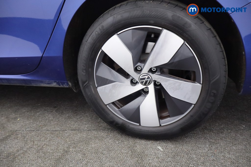 Volkswagen Passat Life Automatic Petrol Plug-In Hybrid Estate - Stock Number (1631415) - 31st supplementary image