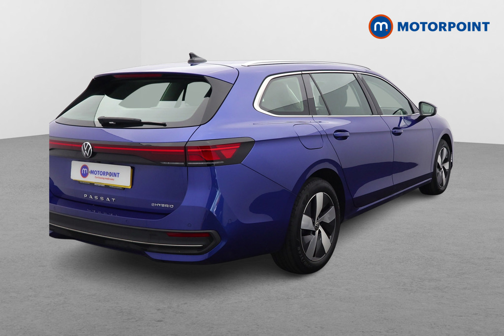 Volkswagen Passat Life Automatic Petrol Plug-In Hybrid Estate - Stock Number (1631415) - Drivers side rear corner